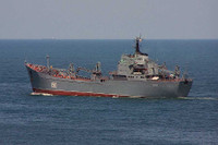 [ẢNH] Nga bất ngờ viện trợ số lượng lớn xe tăng cho quân đội Syria