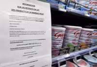 Pháp khám xét văn phòng của hãng Lactalis sau bê bối sữa nhiễm khuẩn