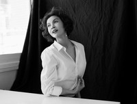 MC Thanh Mai mơ màng với khuôn màu đen trắng của nhiếp ảnh gia nước ngoài