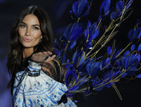 Những người mẫu hút hồn nhất tại show diễn nội y nổi tiếng thế giới