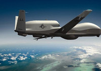 [ẢNH] Sau 2 siêu tàu sân bay, Mỹ bất ngờ điều thêm ‘đại bàng xám’ tới Biển Đông làm gì?