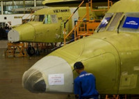 [ẢNH] Báo Nga: Việt Nam mua thêm lô máy bay do Indonesia sản xuất