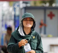 Những 