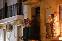 [ẢNH] Muôn kiểu giải trí sáng tạo trên thế giới giữa mùa dịch Covid-19