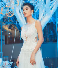 Người mẫu Trang 