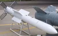 [ẢNH] Sát thủ R-77 trên Su-35 là nỗi ác mộng cho F-16 Thổ Nhĩ Kỳ?
