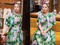 Ngỡ ngàng ngắm nhan sắc như búp bê của Hoa hậu Jennifer Phạm