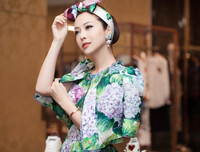 Ngỡ ngàng ngắm nhan sắc như búp bê của Hoa hậu Jennifer Phạm