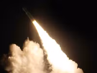 Tên lửa hạt nhân ẩn mình dưới đại dương có độ chính xác nhất thế giới của Mỹ