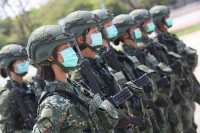 [ẢNH] Quân đội Trung Quốc bất ngờ diễn tập đổ bộ rầm rộ nhằm mục đích gì?