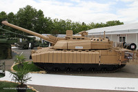 [ẢNH] Siêu tăng mạnh nhất phương Tây gục ngã tại Trung Đông, vì sao nên nỗi?