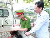 Phường Khương Đình quyết liệt xử lý vi phạm về trật tự đô thị