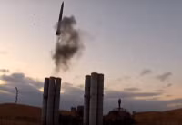 [ẢNH] Chuyên gia Nga lý giải vì sao S-300 Syria không thể hạ nổi một máy bay Israel