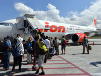 [Ảnh] Những hình ảnh ban đầu về vụ máy bay chở khách Indonesia rơi