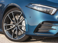 [ẢNH] Mercedes-AMG A35 sedan: Nhỏ gọn nhưng vẫn đẳng cấp