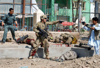 [ẢNH] Lính đánh thuê Blackwater Mỹ tấn công quân đội Nga tại miền Đông Syria?