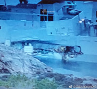 [ẢNH] Cận cảnh thiệt hại nặng nề của khu trục hạm Aegis sau khi bị tàu chở dầu 