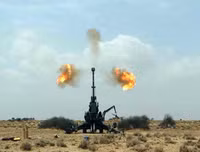 [ẢNH] Dùng linh kiện Trung Quốc, lựu pháo Ấn Độ liên tiếp vỡ nòng, sẽ lấy gì đấu lại Pakistan?