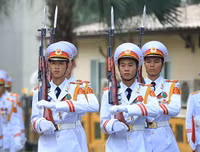 [ẢNH] Toàn cảnh lễ thượng cờ ASEAN ở Hà Nội