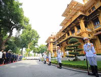 [ẢNH] Toàn cảnh lễ thượng cờ ASEAN ở Hà Nội