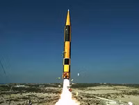 [ẢNH] 'Lá chắn thép' Arrow 3 Israel sẵn sàng phá hủy tên lửa đạn đạo Nga chuyển cho Syria?