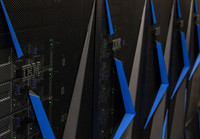 [ẢNH] Mỹ trở thành nước sở hữu siêu máy tính mạnh nhất thế giới