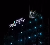 Khán giả vỡ oà với màn biểu diễn piano bay trong đêm Love Songs Party