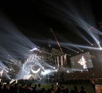 Khán giả vỡ oà với màn biểu diễn piano bay trong đêm Love Songs Party