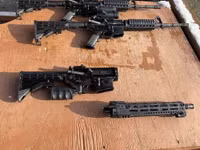 [ẢNH] Trang bị súng trường cho phi công F-22, Mỹ quá lo xa?