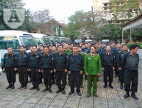 [ẢNH] Những khoảnh khắc nghẹn ngào tại lễ tang 3 liệt sĩ hy sinh tại Đồng Tâm