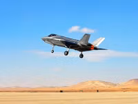 [ẢNH] Hé lộ bí mật vì sao F-35I Adir của Israel có thể bay xuyên không phận Iran