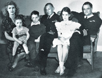 Cuộc đời Thượng nghị sĩ Mỹ John McCain - từ sỹ quan hải quân đến ứng viên Tổng thống