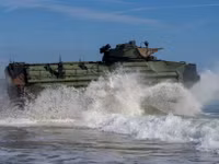 [ẢNH] Lý do 8 lính Mỹ có thể chết đuối trong xe thiết giáp AAV-7A1 vừa bị chìm