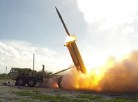 [ẢNH] Điểm yếu cốt lõi khiến THAAD liên tiếp bị S-400 qua mặt trên thị trường vũ khí