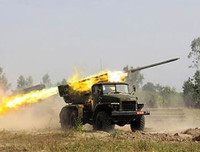 [ẢNH] Căn cứ quân sự Mỹ trên đất Iraq bị tấn công dữ dội