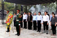 Lễ dâng hương, tưởng nhớ các Anh hùng- liệt sỹ diễn ra trang trọng trên toàn quốc