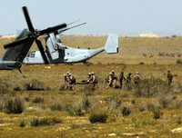 Xem lính Mỹ và Israel sát cánh cầm súng 