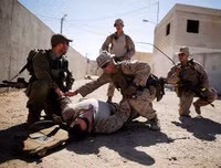 Xem lính Mỹ và Israel sát cánh cầm súng 