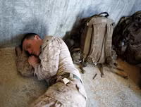 Xem lính Mỹ và Israel sát cánh cầm súng 