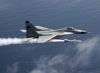 [ẢNH] Phiến quân dùng tên lửa Nga bắn cháy niềm tự hào của Mỹ và Trung Quốc