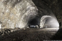 [ẢNH] Bí mật căn cứ không quân trong lòng đất được Trung Quốc xây dựng tại châu Âu