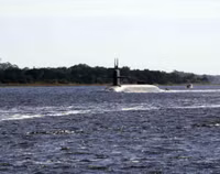 [ẢNH] Tàu ngầm hạt nhân Mỹ có 