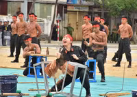 Báo Trung Quốc khen ngợi kỹ năng tác chiến của nữ cảnh sát đặc nhiệm Việt Nam