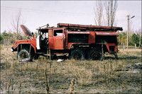 [ẢNH] Hàng ngàn phương tiện quân sự bị vứt bỏ sau thảm họa Chernobyl