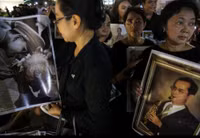 Những ngày viếng cuối cùng nhà vua Thái Lan, Bhumibol Adulyadej, chuẩn bị cho lễ hỏa táng