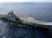 [ẢNH] Tàu sân bay Đô đốc Kuznetsov chuẩn bị 