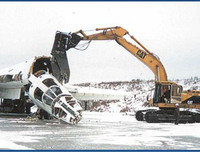 [ẢNH] Căng thẳng với Nga, Ukraine ngửa mặt than trời, giá như đừng phá hủy phi đội 