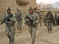 [ẢNH] Lính Mỹ bắt đầu rút khỏi Afghanistan, dần chấm dứt một cuộc chiến dai dẳng