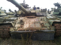 [ẢNH] Campuchia tiếp nhận số lượng lớn xe tăng T-80U-E1 của Nga?