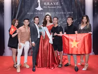 Vận động viên bóng chuyền 9x đăng quang Hoa hậu quốc tế toàn cầu